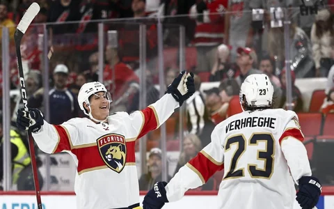 Vilmanis aktīvs, "Panthers" un čempione tiek līdz pagarinājumam