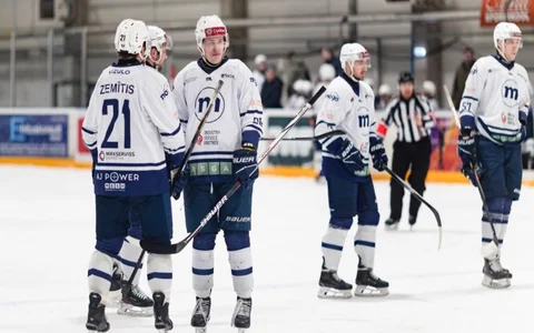 Daugavpils ledū plosās čempiones vētra – 13 minūtēs pieci vārti