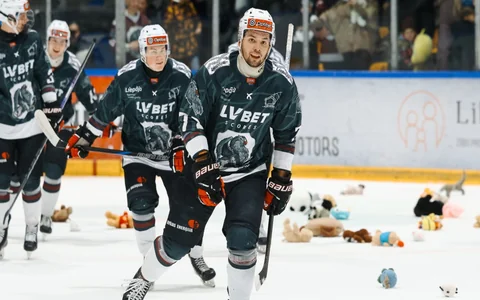 ''Capitals'' turpina pārvilināt pretinieku līderus: uz Piņķiem pārceļas arī ''Liepājas'' uzbrucējs