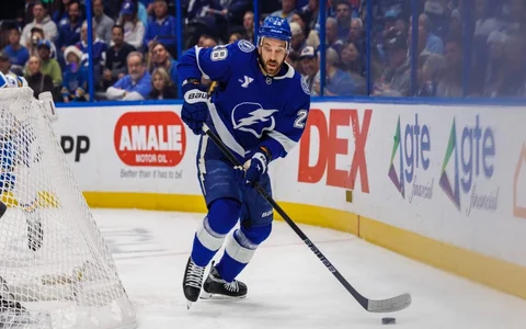 NHL nedēļas vārtsargs viesosies Bostonā, izbraukumi arī floridiešiem un Girgensonam