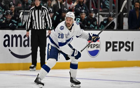 Girgensona pārstāvētās "Lightning" un "Canadiens" sērija turpinās saspringti