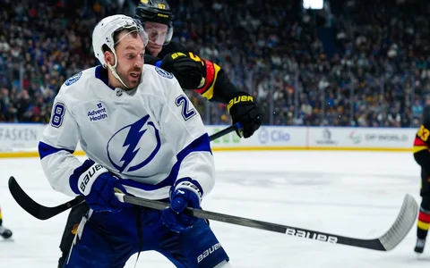 Girgensonam sešas soda minūtes, "Lightning" atgriežas uz uzvaru takas